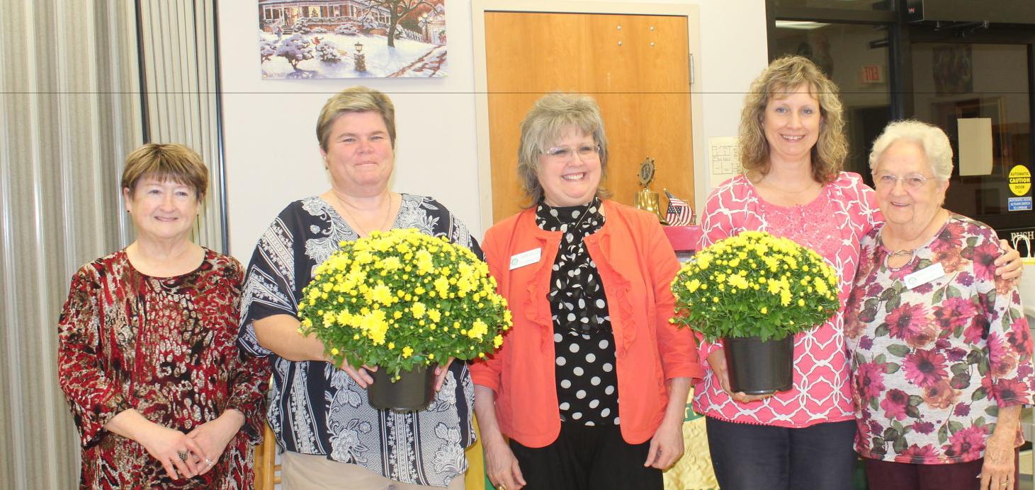 Pilot Club welcomes new members